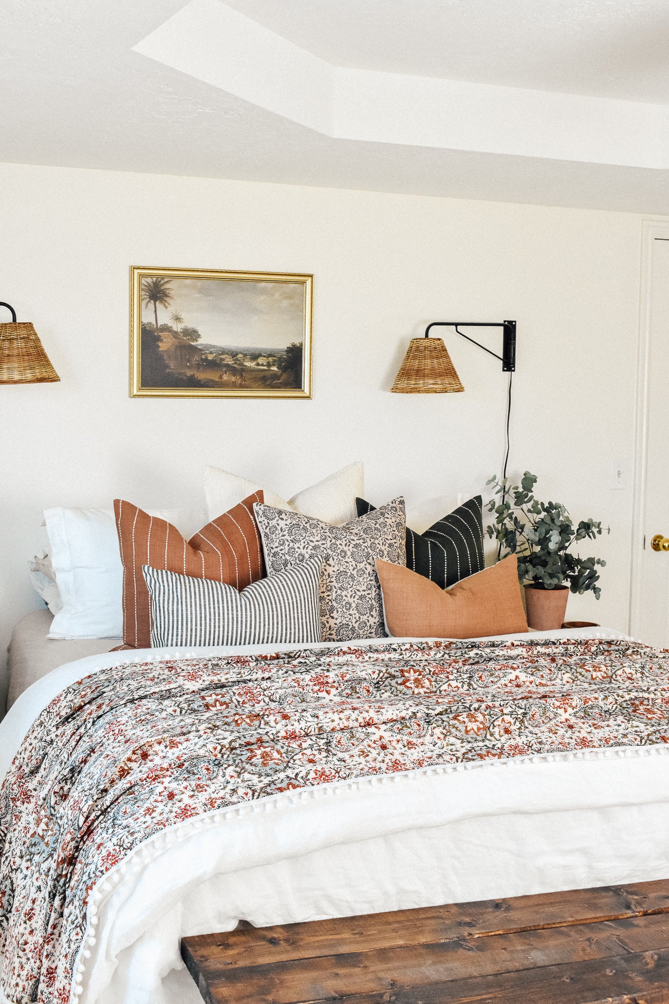 Claire Pom Pom Kantha Quilt - King/Queen Sized
