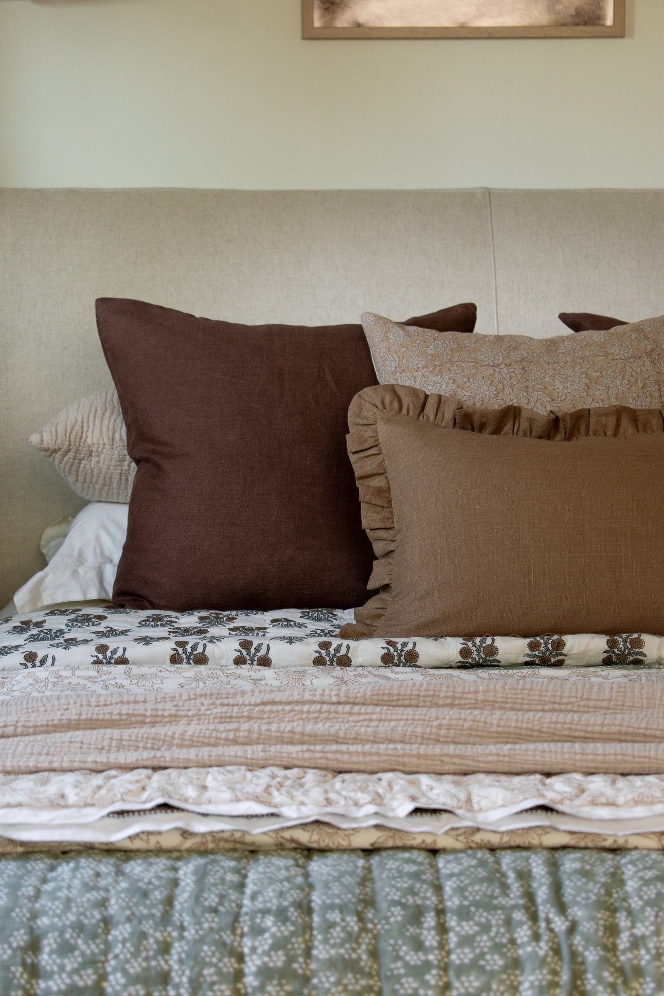 Ruffle Edge Linen Lumbar Pillow Cover - Ginger