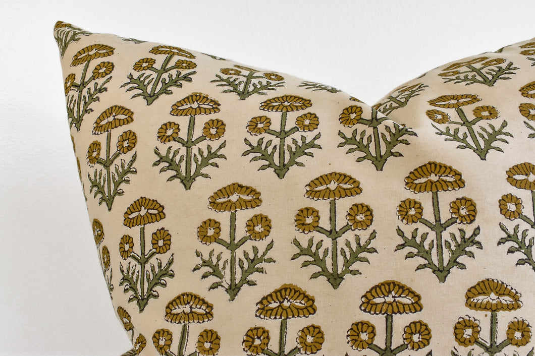 Vintage Art Print Decorative Throw Pillow / Cushion including insert, –  currypeepal