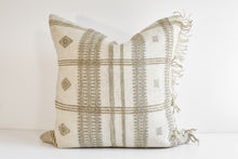 Indian Bhujodi Pillow - Ivory and Sand