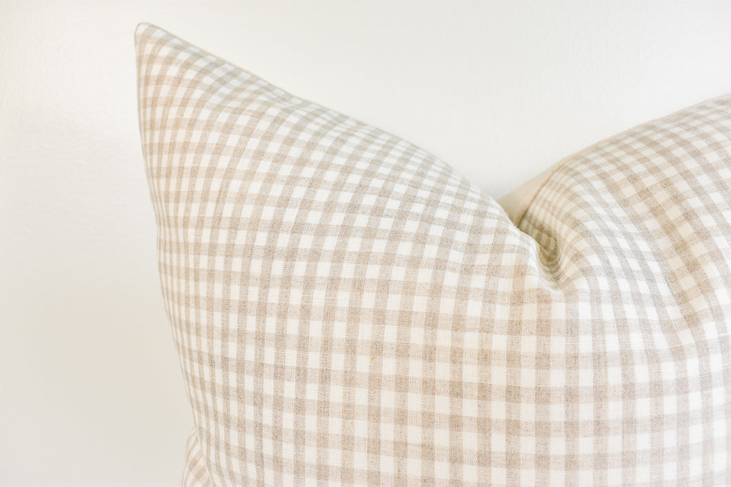 Amber and Ivory Wavy Checkered Throw Pillow