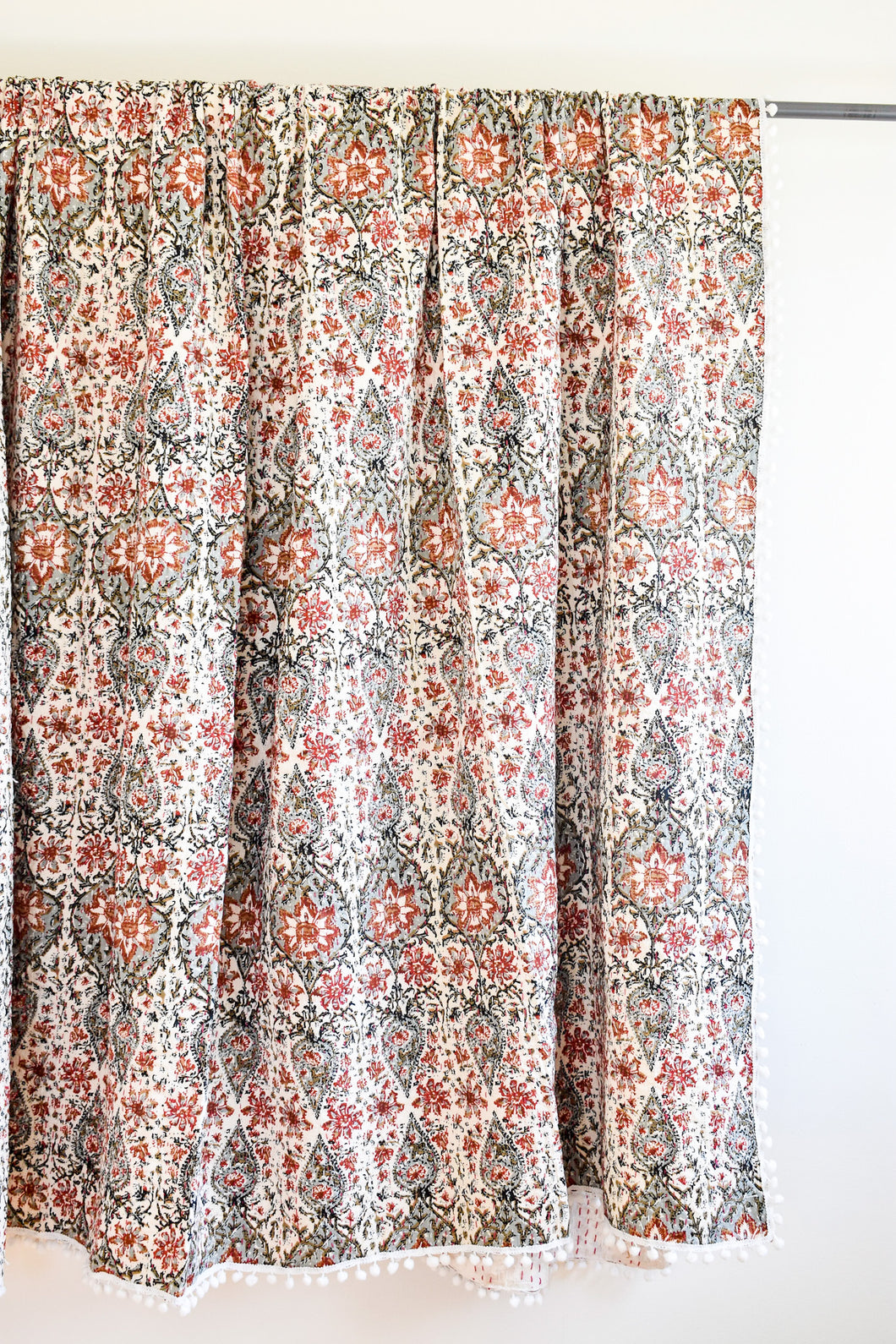*Pre-Order* Claire Pom Pom Kantha Quilt - King/Queen Sized – Collectiv Co.